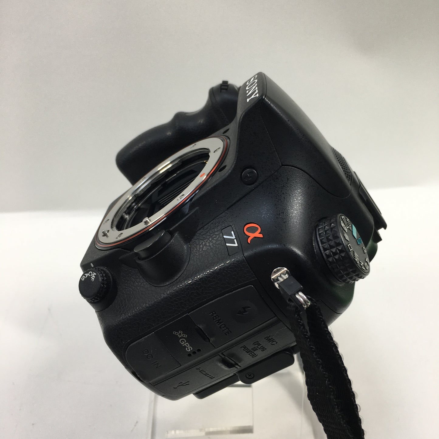 Sony Alpha 77 24.3MP Digital Single-Lens Translucent Camera