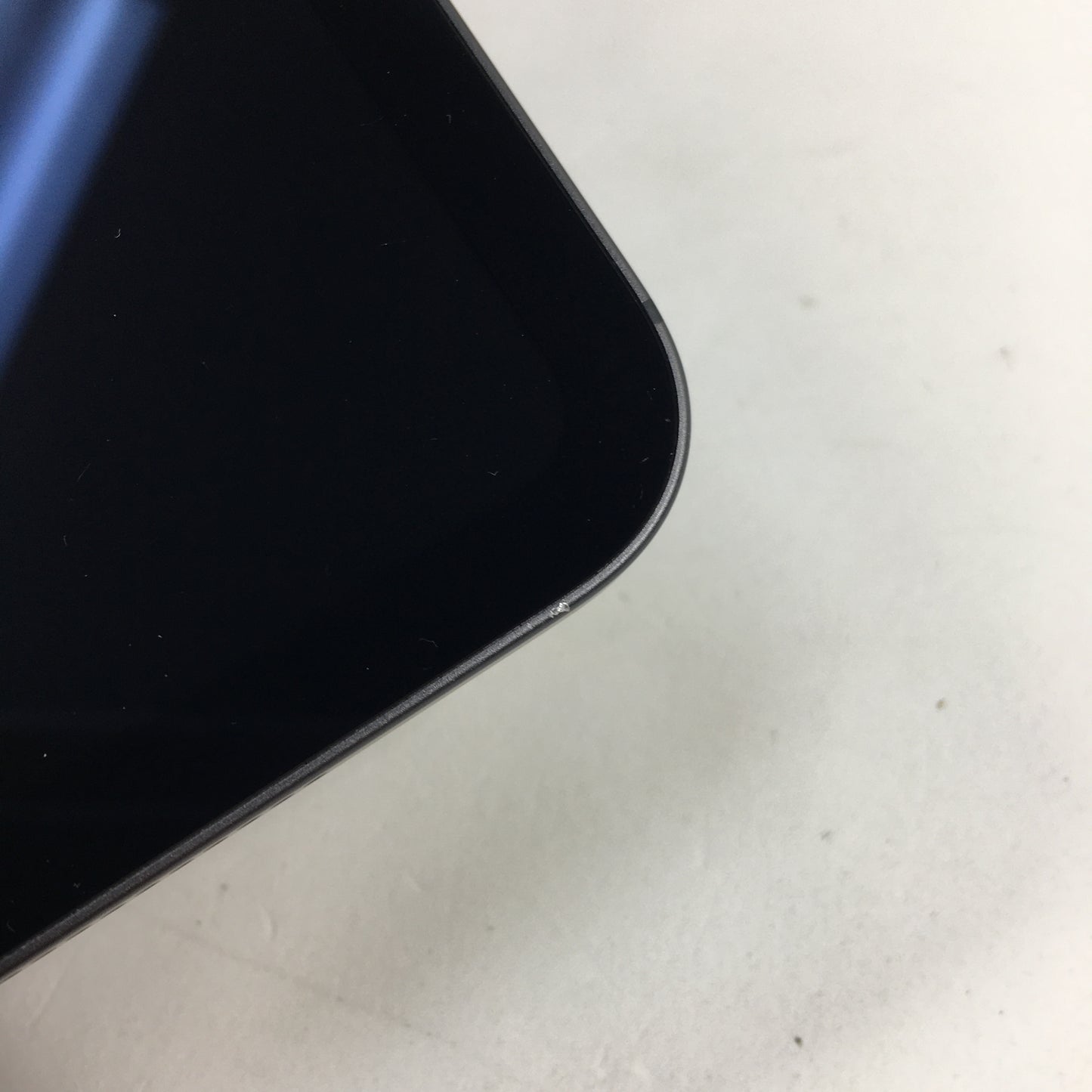 WiFi Only Apple iPad Pro 13" M4 256GB Space Black MVXR3LL/A