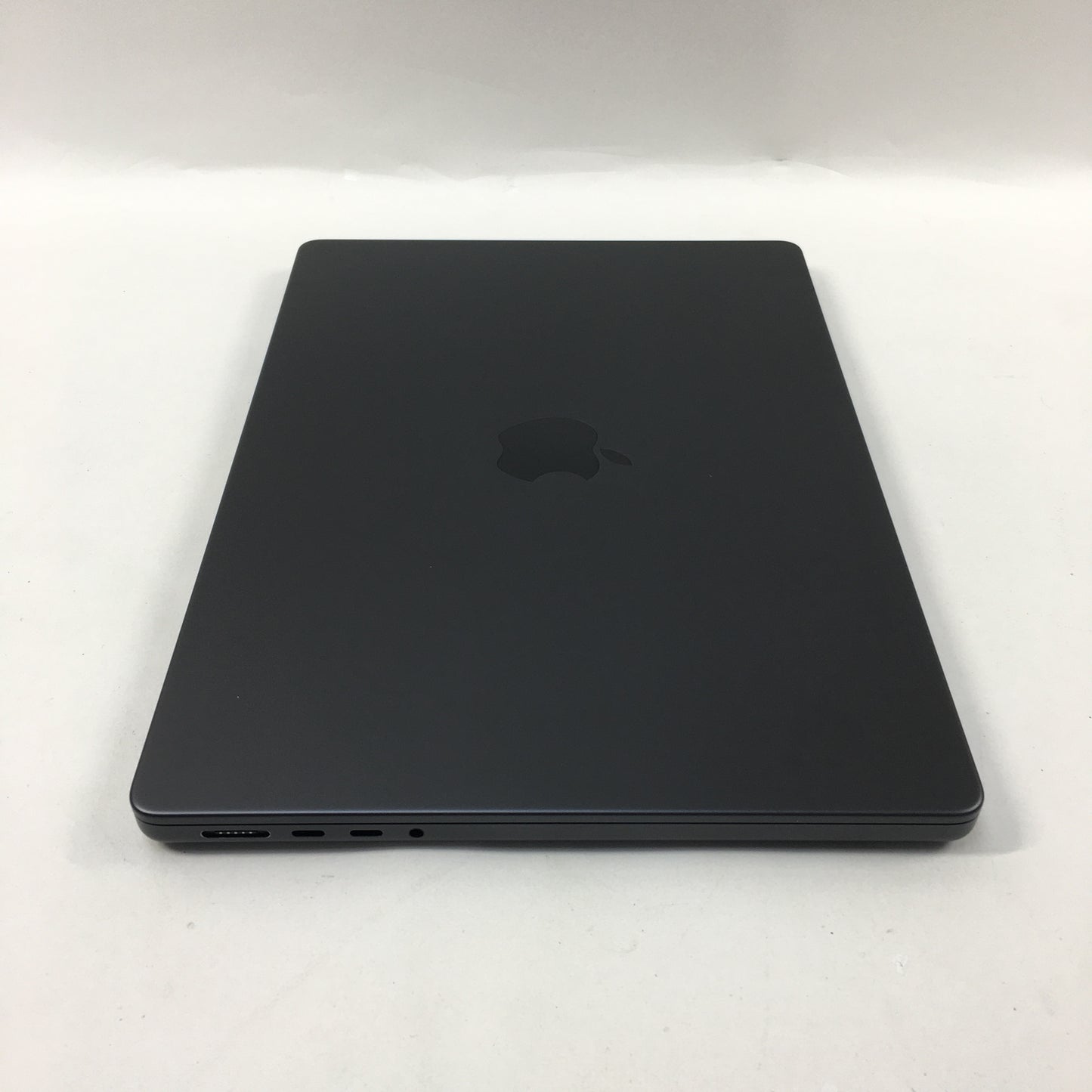 2023 Apple MacBook Pro 14" M3 Pro 14C GPU 4.0GHz 18GB RAM 512GB SSD A2992