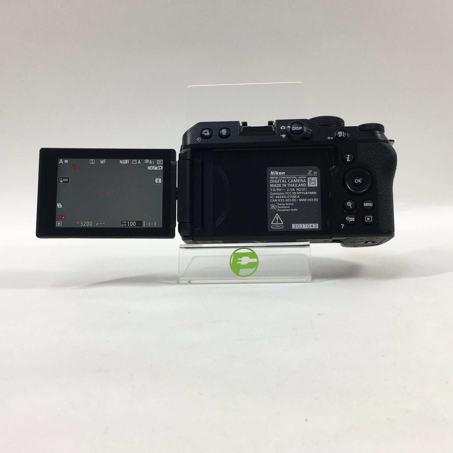 Nikon Z 30 20.9MP Mirrorless Camera 330 Shutter Count