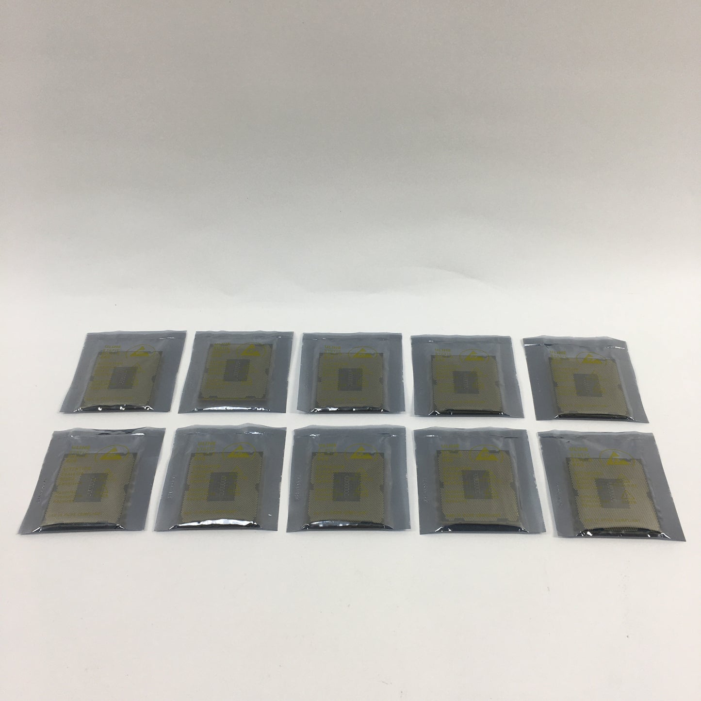 Lot of 10 Intel E5-2660V2 2.20GHz 10 Core SR1AB 20 Thread LGA 2011
