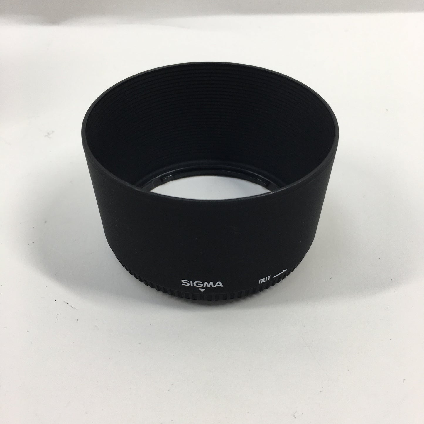 Sigma 70-300mm f/4-5.6 70-300mm f/4-5.6 For Sony A-Mount