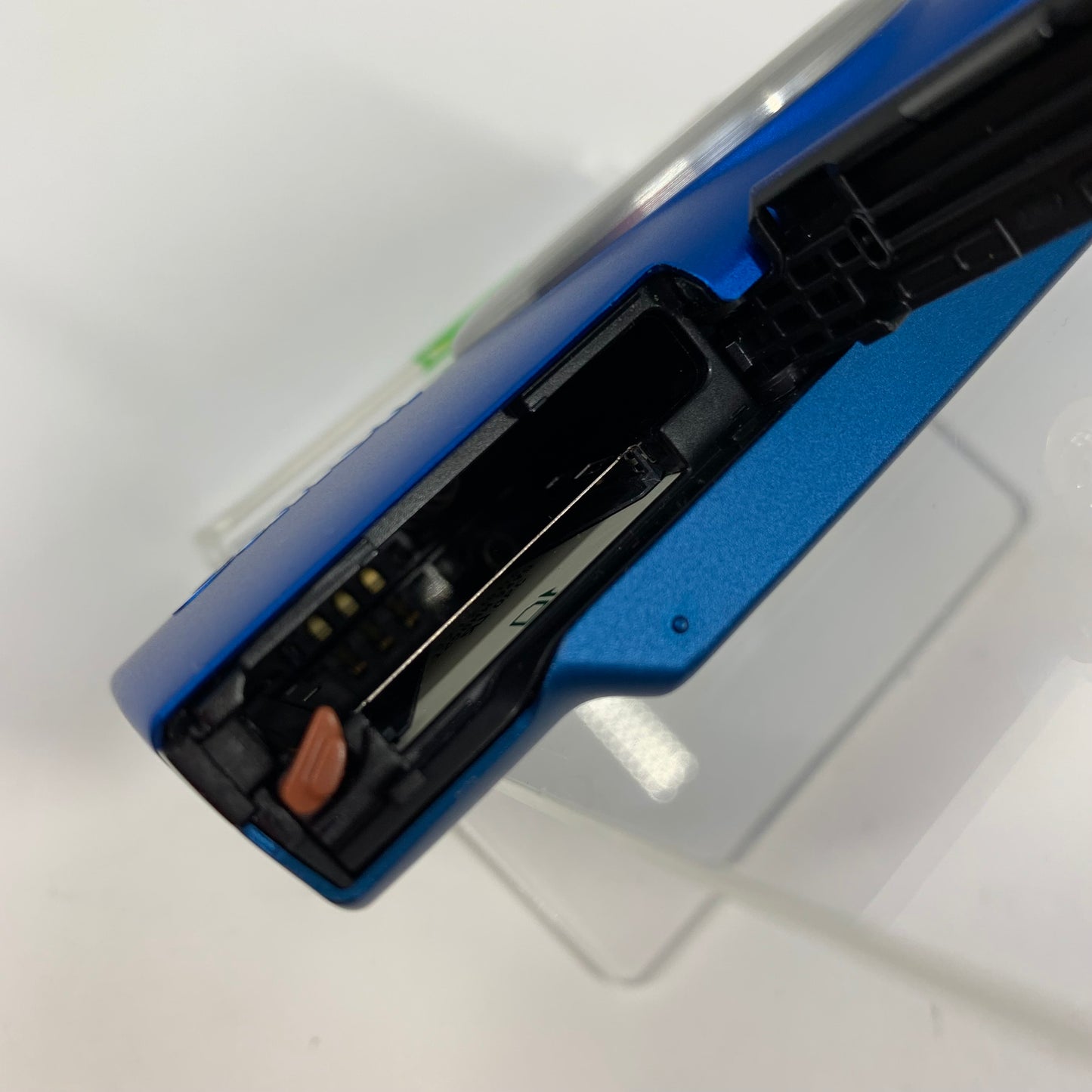 Canon Powershot A4000 IS 16.0MP Compact Digital Camera