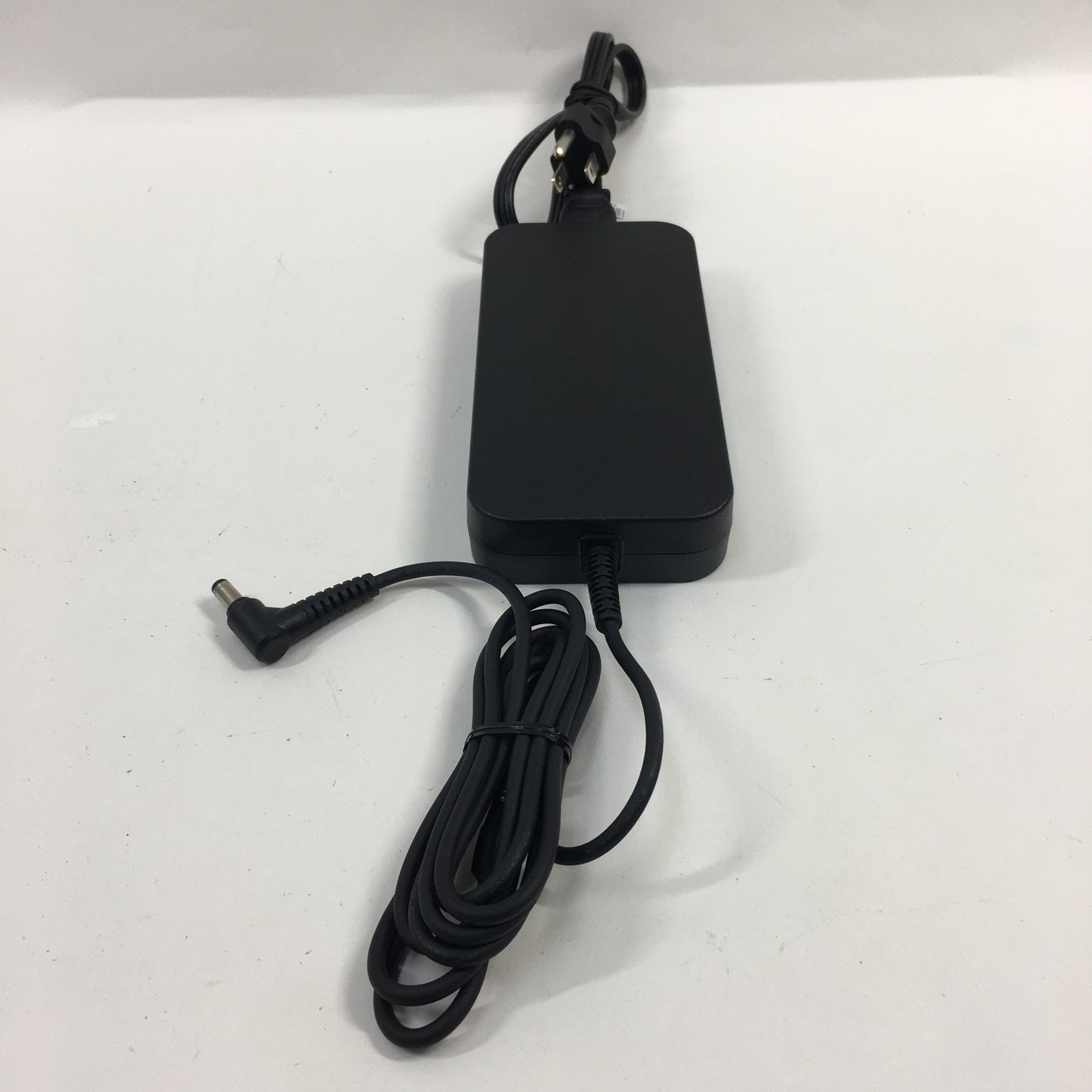 Intel NUC Skull Canyon Ultra-Small Form Factor Computer NUC6I7KYK