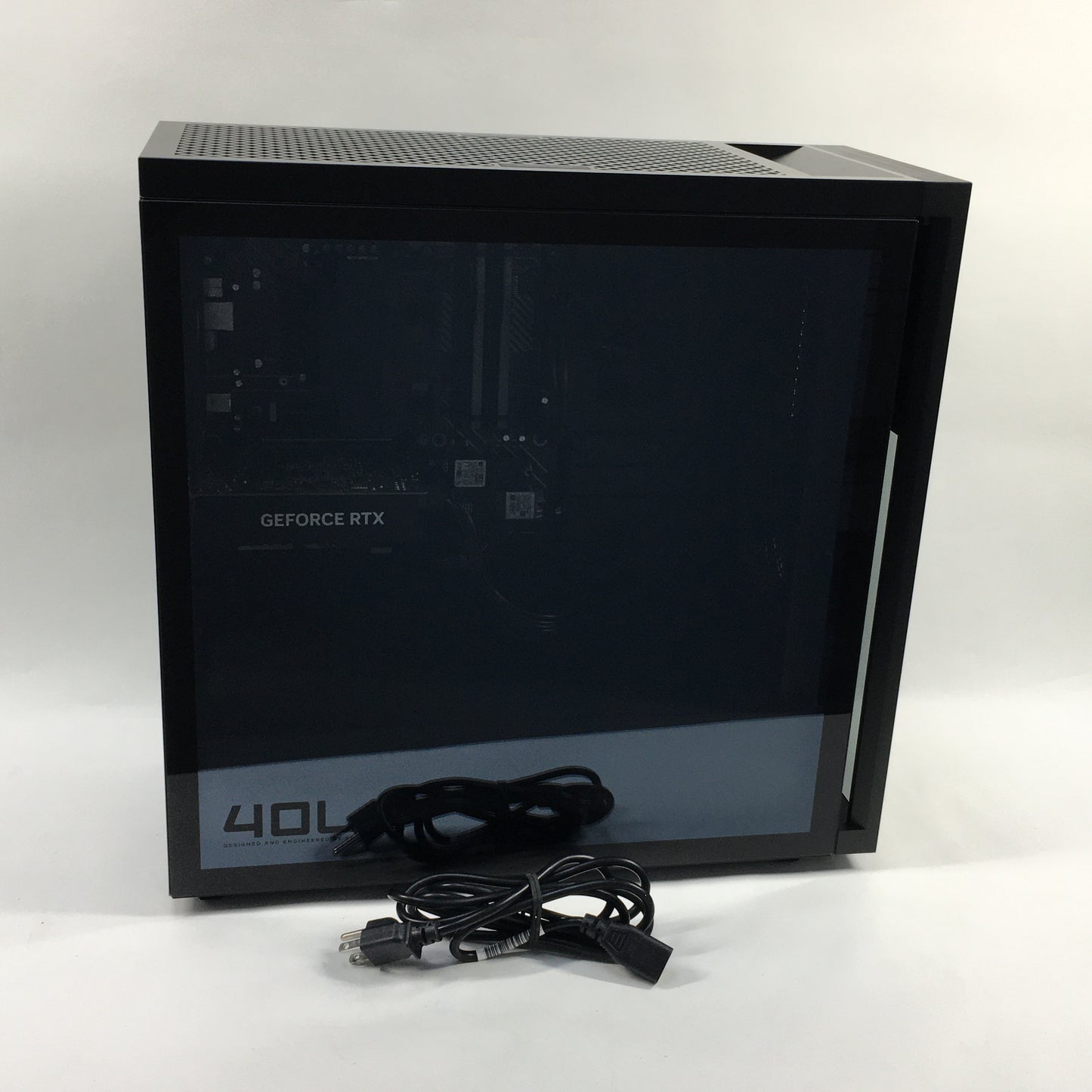 Omen Custom PC Ryzen 5 7600 3.80GHz 16GB RAM 1TB SSD Nvidia GeForce RTX 4060
