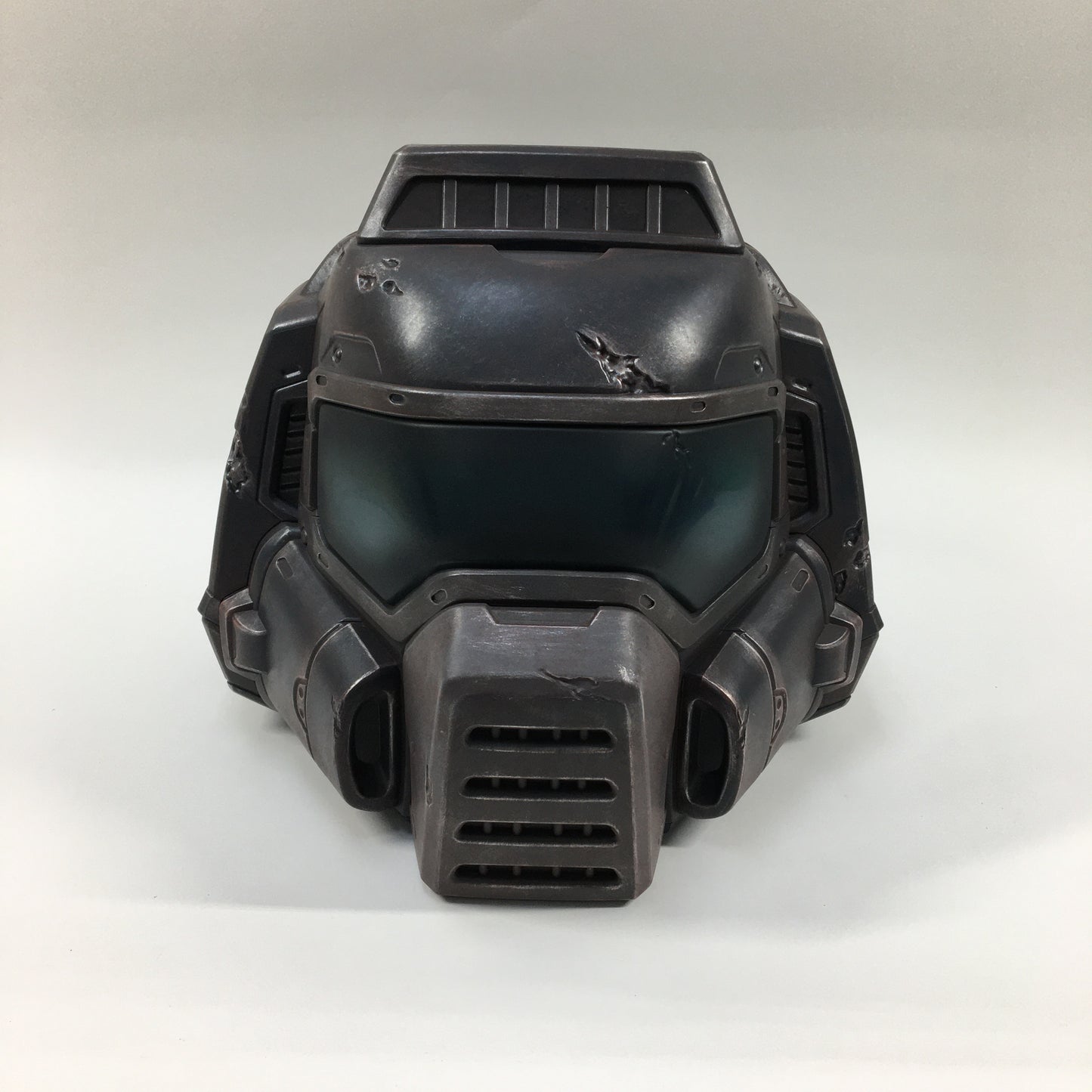 Doom Classic Doom Helmet Wearable Replica  BTH_BL_6_27_0374