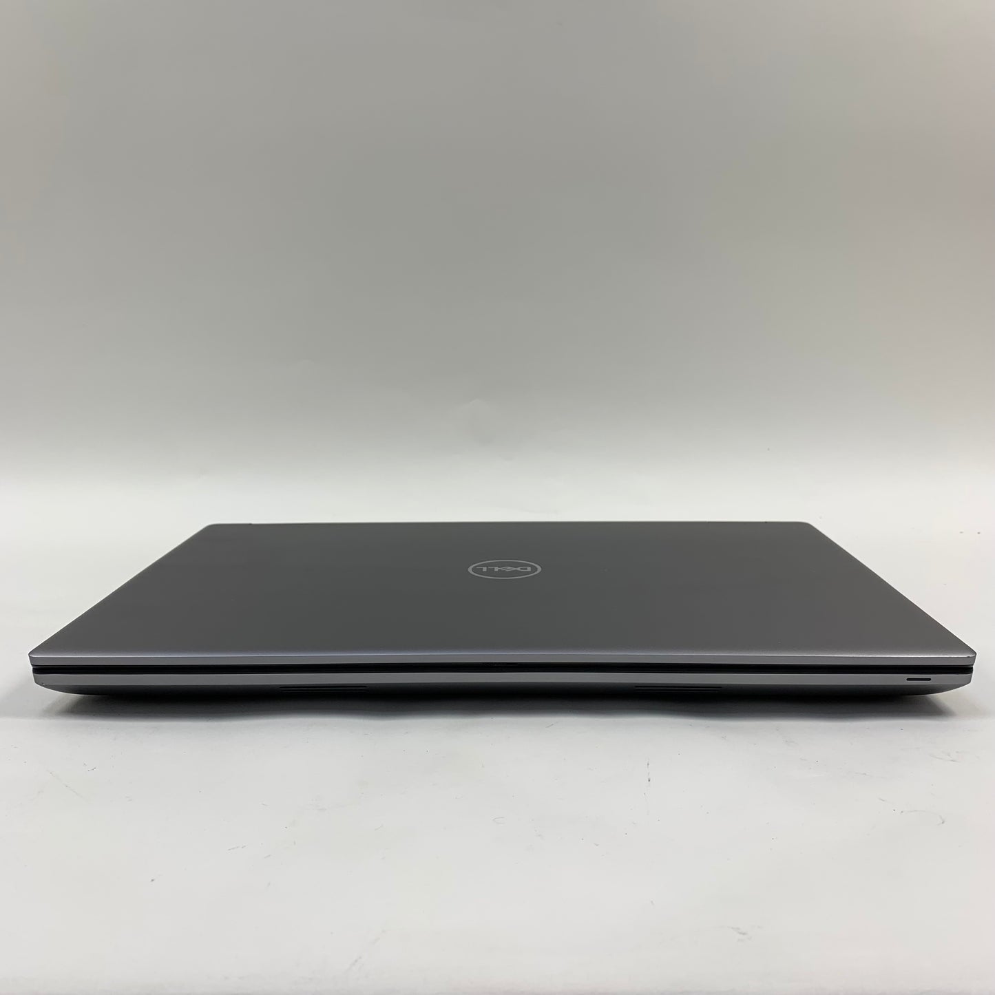 Dell Precision 7770 17.3" i5-12600HX 2,5 16GB RAM 256GB SSD