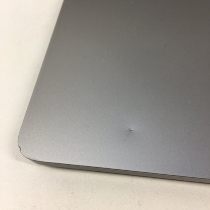 2020 Apple MacBook Pro 13.3" i5 2.0GHz 16GB RAM 1TB SSD Space gray A2251