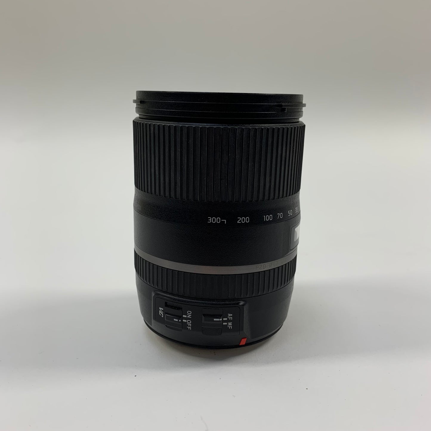 Tamron 16-300mm f/3.5-6.3 16-300mm f/3.5-6.3 For Canon EF and EF-S Mounts For Parts/Repair