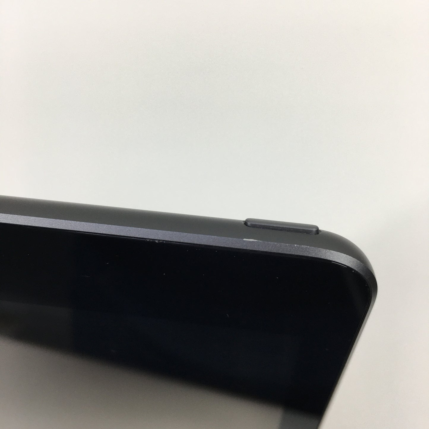 WiFi Only Apple iPad 9th Gen 64GB Space Gray MK2K3LL/A