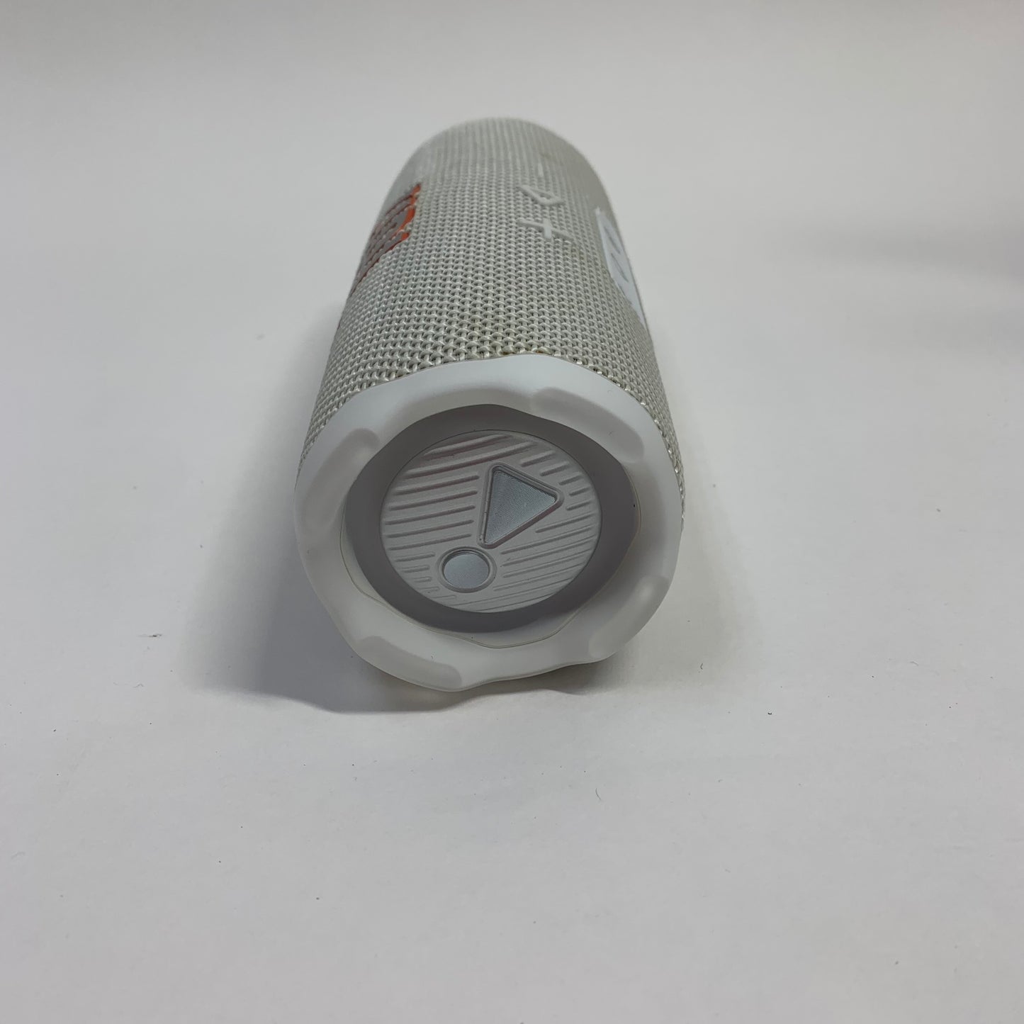 JBL Flip 7 Portable Waterproof Bluetooth Speaker White JBLFLIP7WHTAM