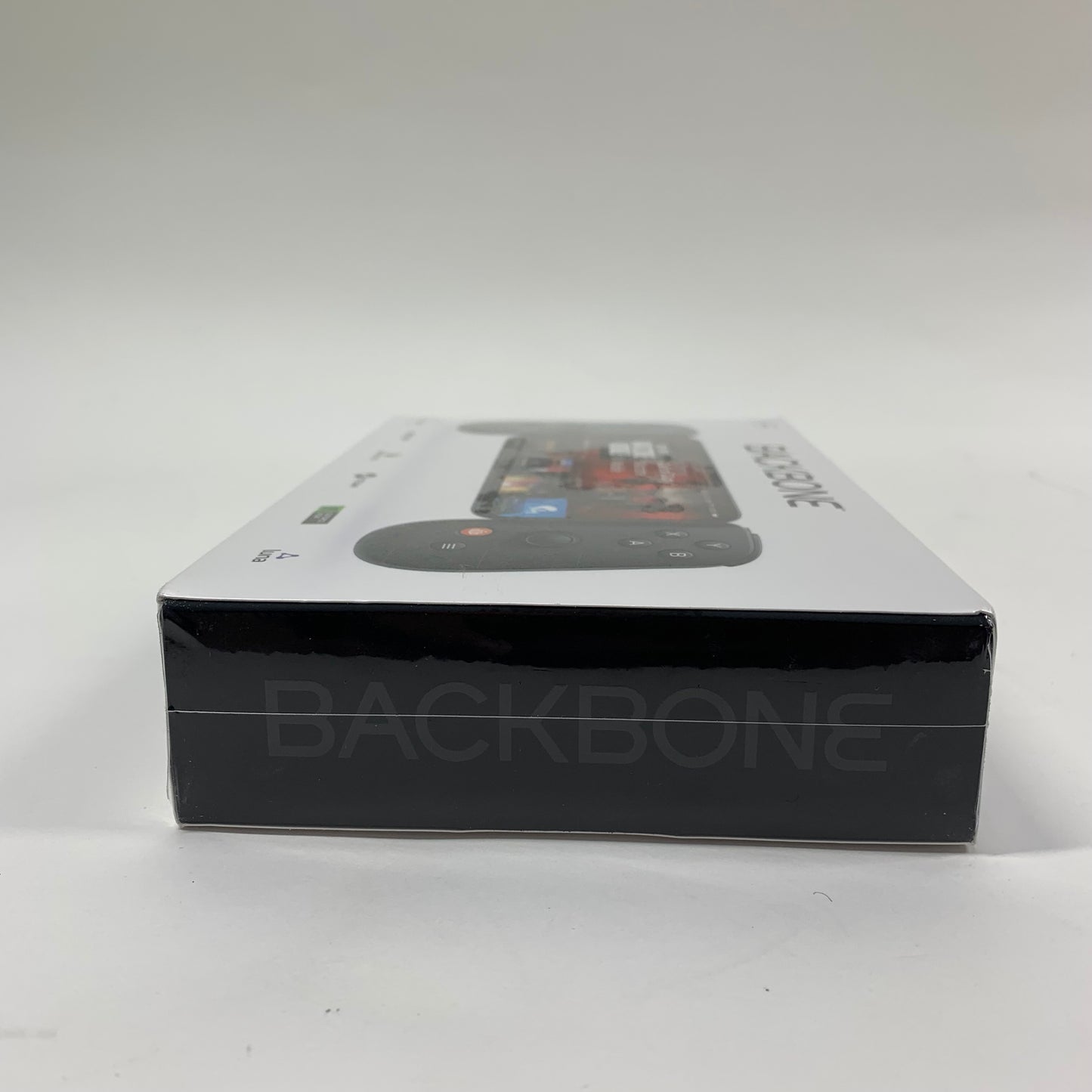 New Backbone One 2nd Generation Mobile Gaming Controller BB-02-P-BR