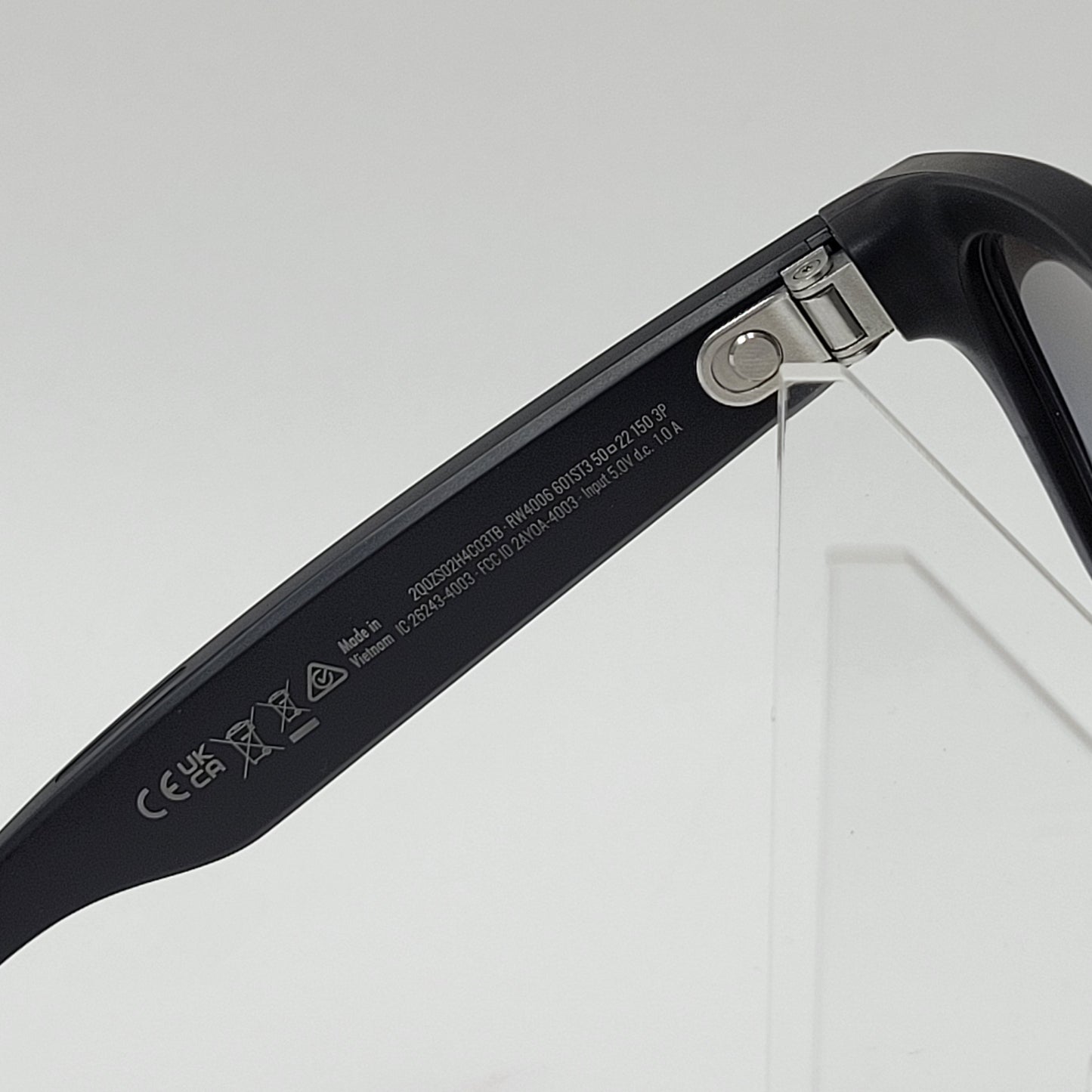 Ray-Ban Meta Wayfarer Gen 1 Matte Black Polarized RW4006 601ST3 AI Smart Glasses