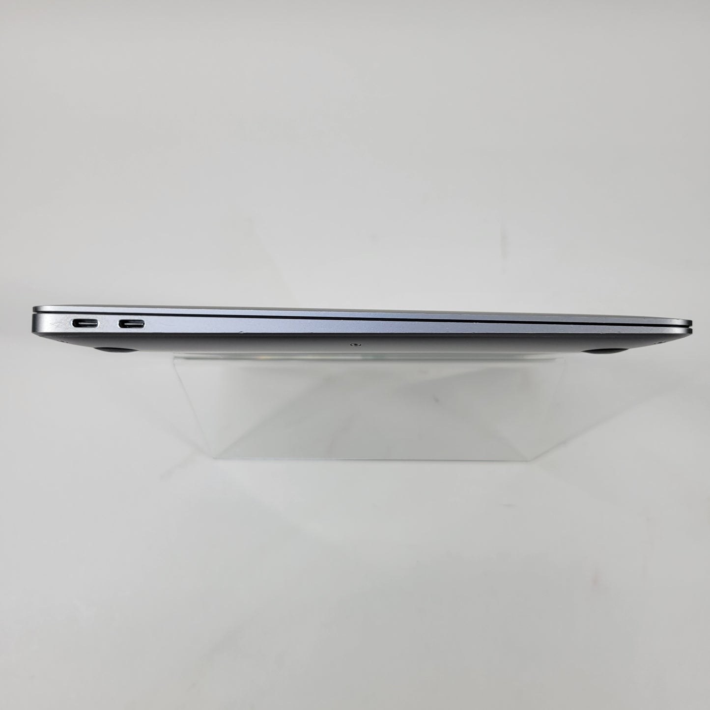 2020 Apple MacBook Air 13.3" i3 1.1GHz 8GB RAM 256GB SSD Space Gray A2179