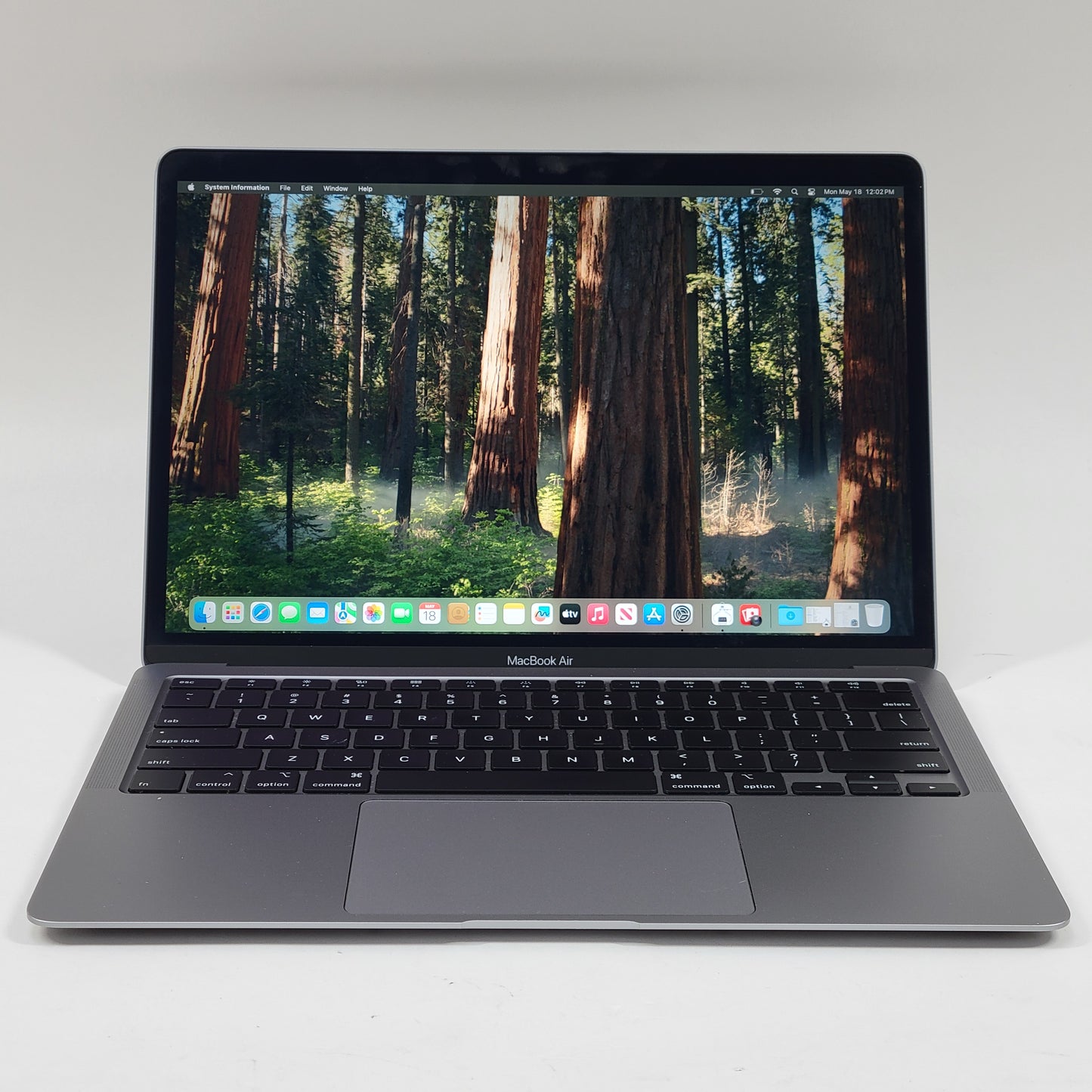 2020 Apple MacBook Air 13.3" i3 1.1GHz 8GB RAM 256GB SSD Space Gray A2179