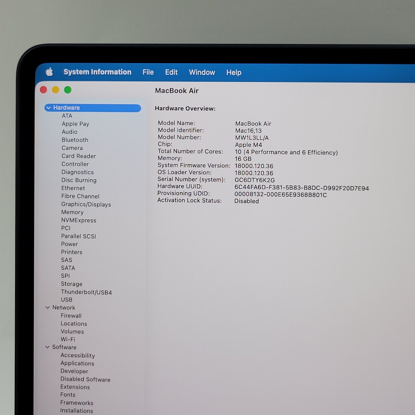 2025 Apple MacBook Air 15" M4 10C GPU 4.5GHz 16GB RAM 256GB SSD MW1L3LL/A
