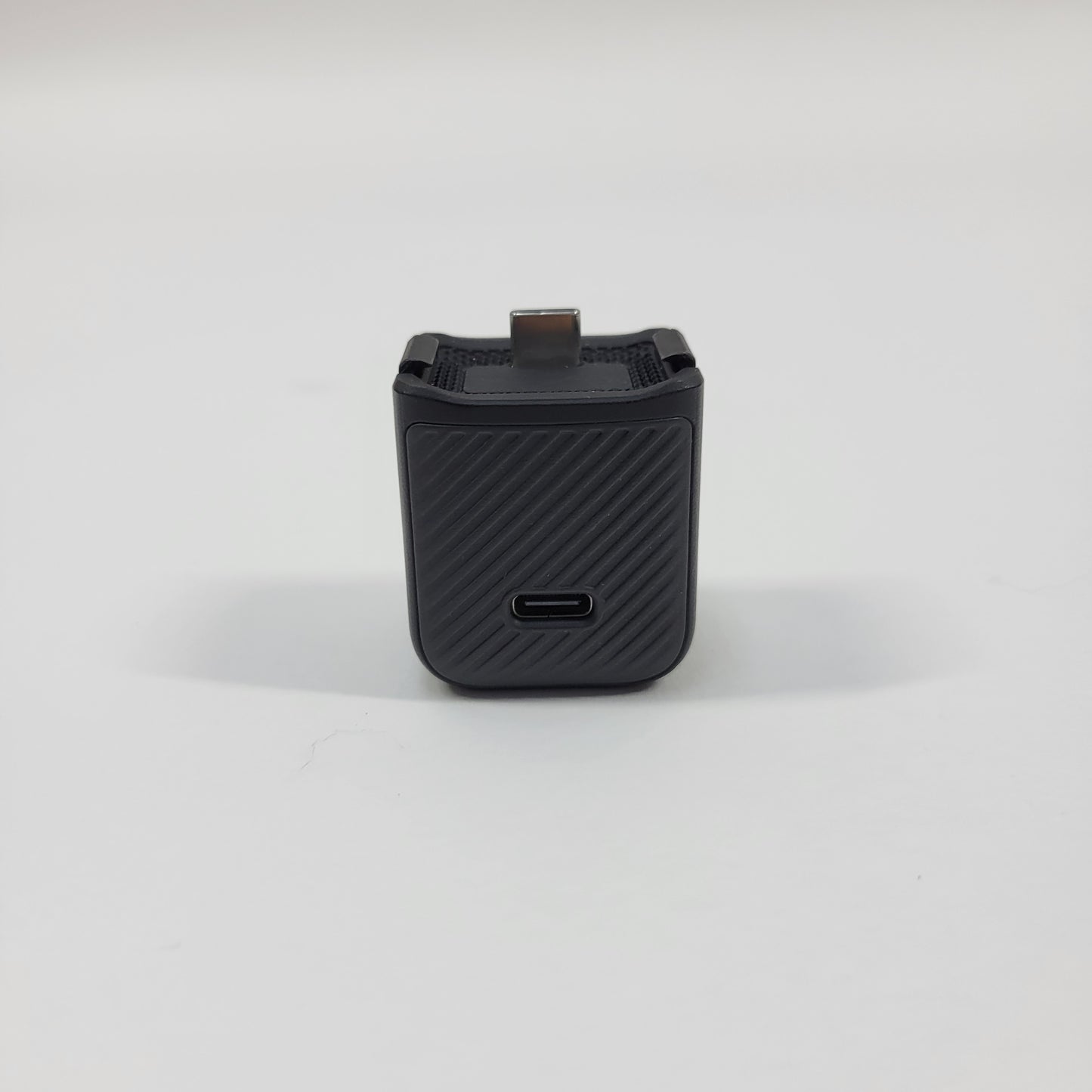 DJI Osmo Pocket 3 Creator Combo 9.4MP 3-Axis Gimbal Camera No Mic