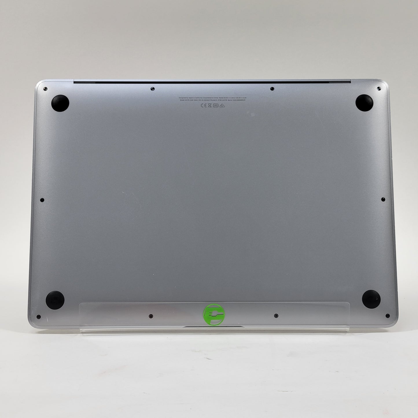 2020 Apple MacBook Air 13.3" i3 1.1GHz 8GB RAM 256GB SSD Space Gray A2179