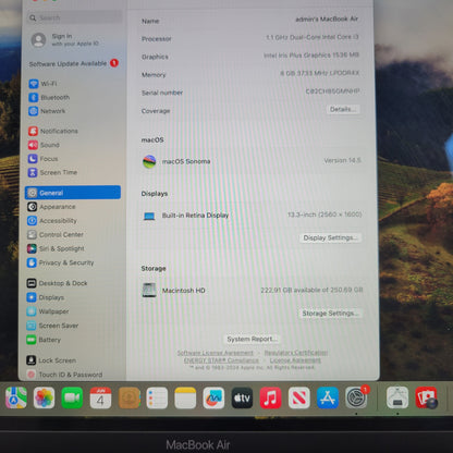 2020 Apple MacBook Air 13.3" i3 1.1GHz 8GB RAM 256GB SSD Space Gray A2179