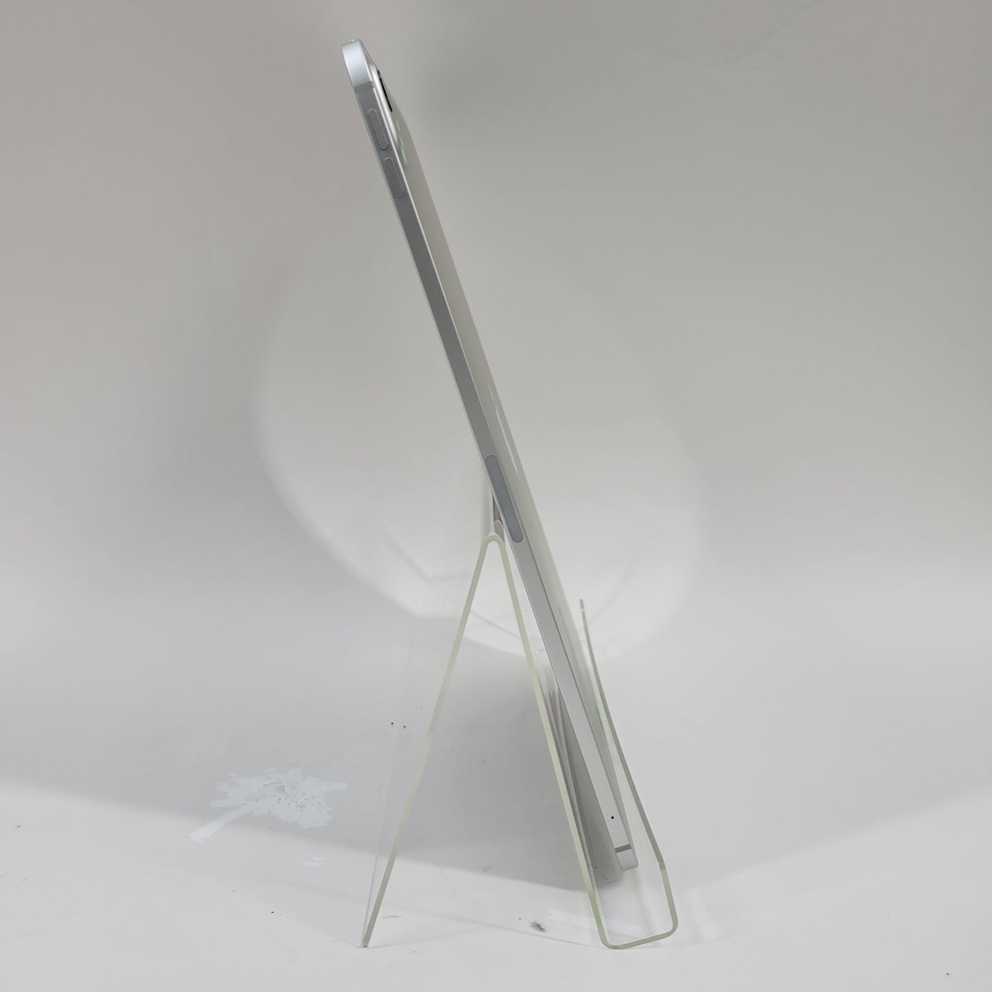 Unlocked Apple iPad Pro 11" M5 512GB Silver ME2T4LL/A