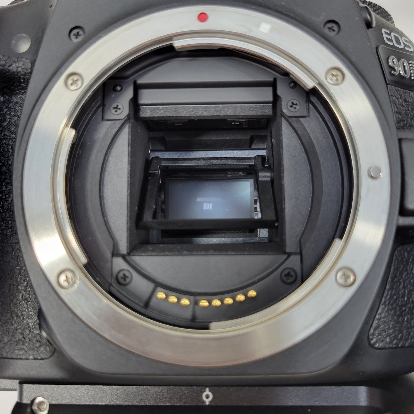 Canon EOS 90D 32.5MP Digital SLR DSLR Camera