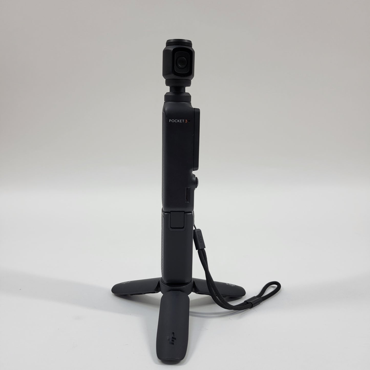 DJI Osmo Pocket 3 Creator Combo 9.4MP 3-Axis Gimbal Camera No Mic