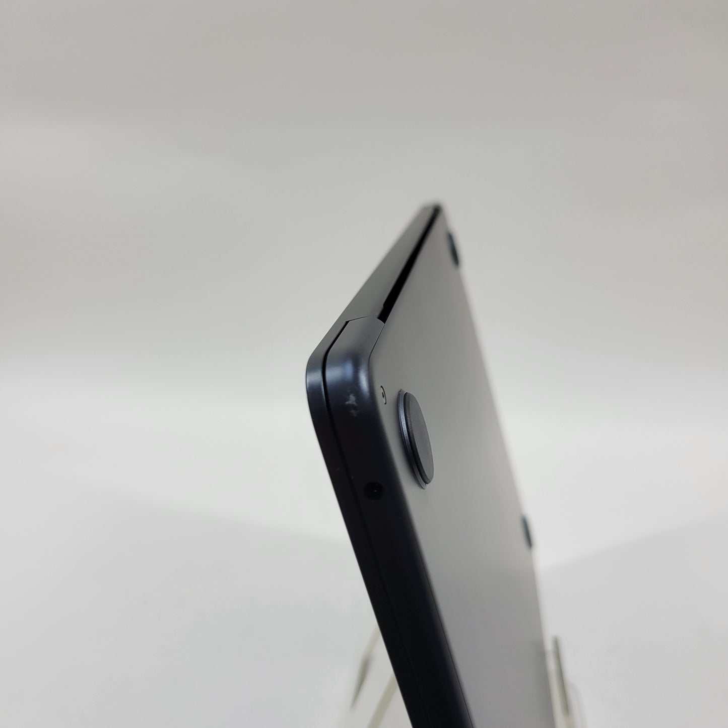 2025 Apple MacBook Air 13" M4 8C GPU 4.5GHz 16GB RAM 256GB SSD A3240 READ