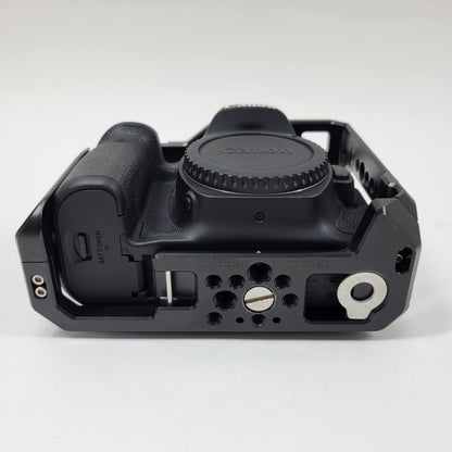 Canon EOS 90D 32.5MP Digital SLR DSLR Camera