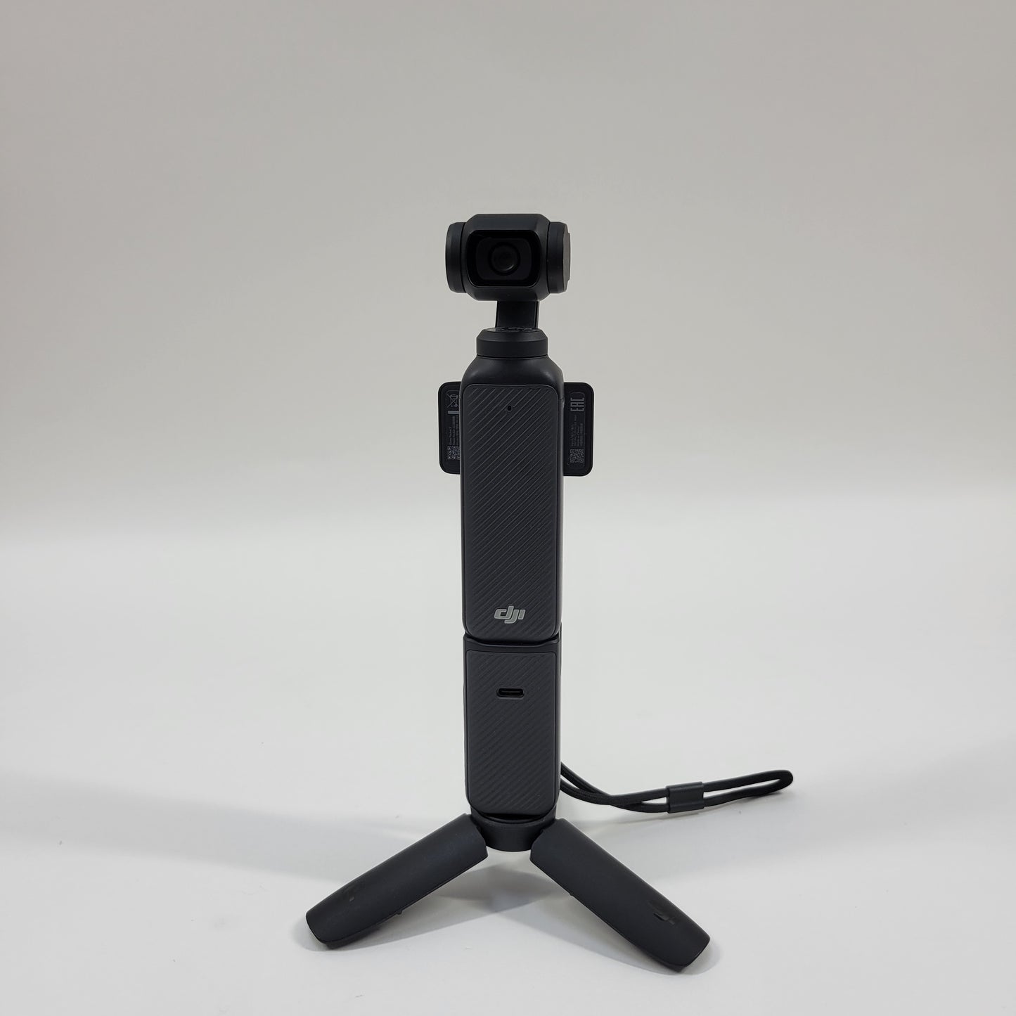 DJI Osmo Pocket 3 Creator Combo 9.4MP 3-Axis Gimbal Camera No Mic